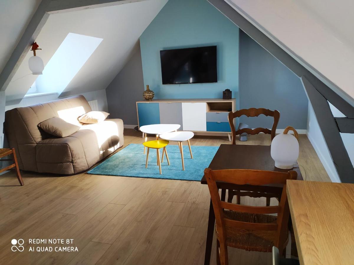 La Nacelle, Classée 3 étoiles, Vue Dégagée Port Et Appartement *